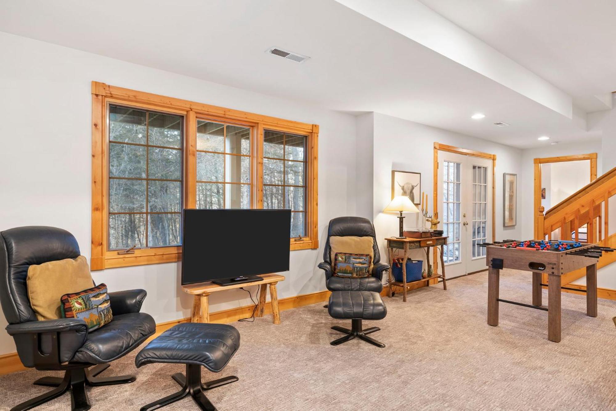The Lodge, 'North Woods' Style, Boutique Galena Getaway! エクステリア 写真