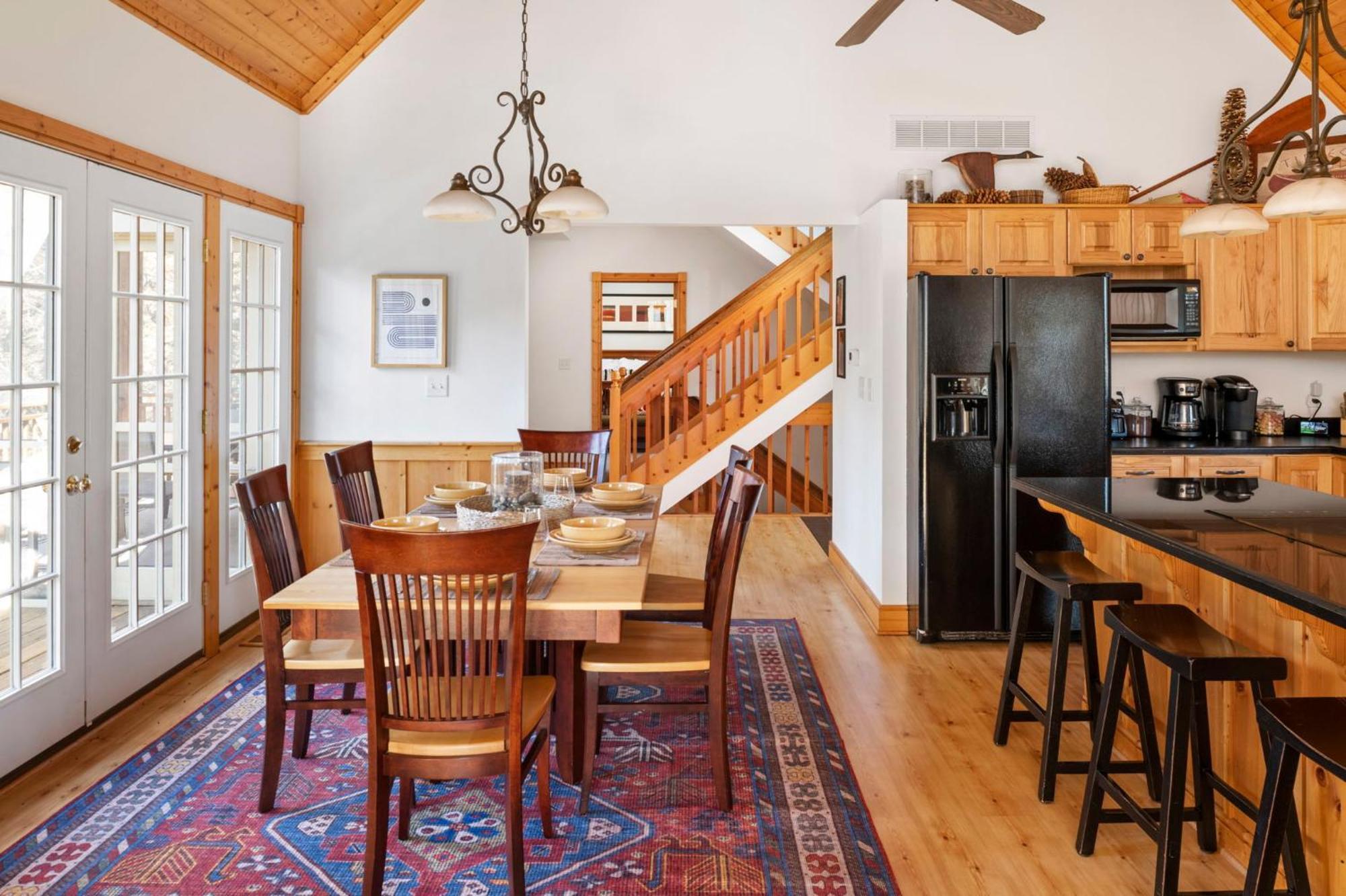 The Lodge, 'North Woods' Style, Boutique Galena Getaway! エクステリア 写真