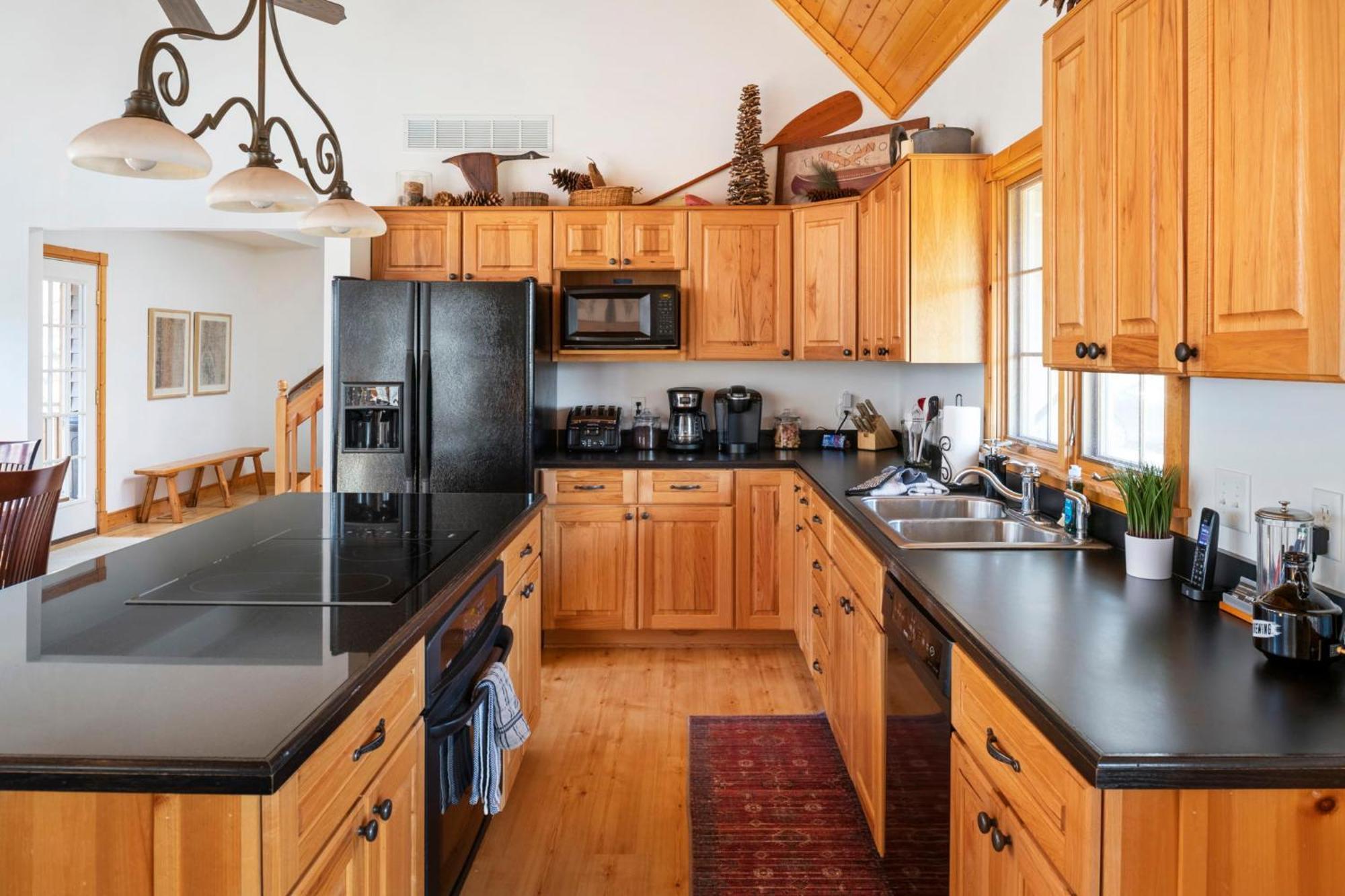 The Lodge, 'North Woods' Style, Boutique Galena Getaway! エクステリア 写真